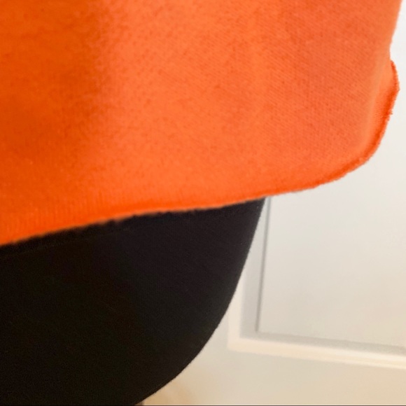 PINK Victoria’s Secret MLB SF Giants Sweatshirt - Picture 6 of 8